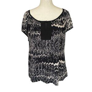Perseption women's size petite large short sleeve black and cream patterned top